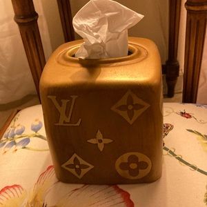 Stylish bronze Metal Tissue Holder LV symbols